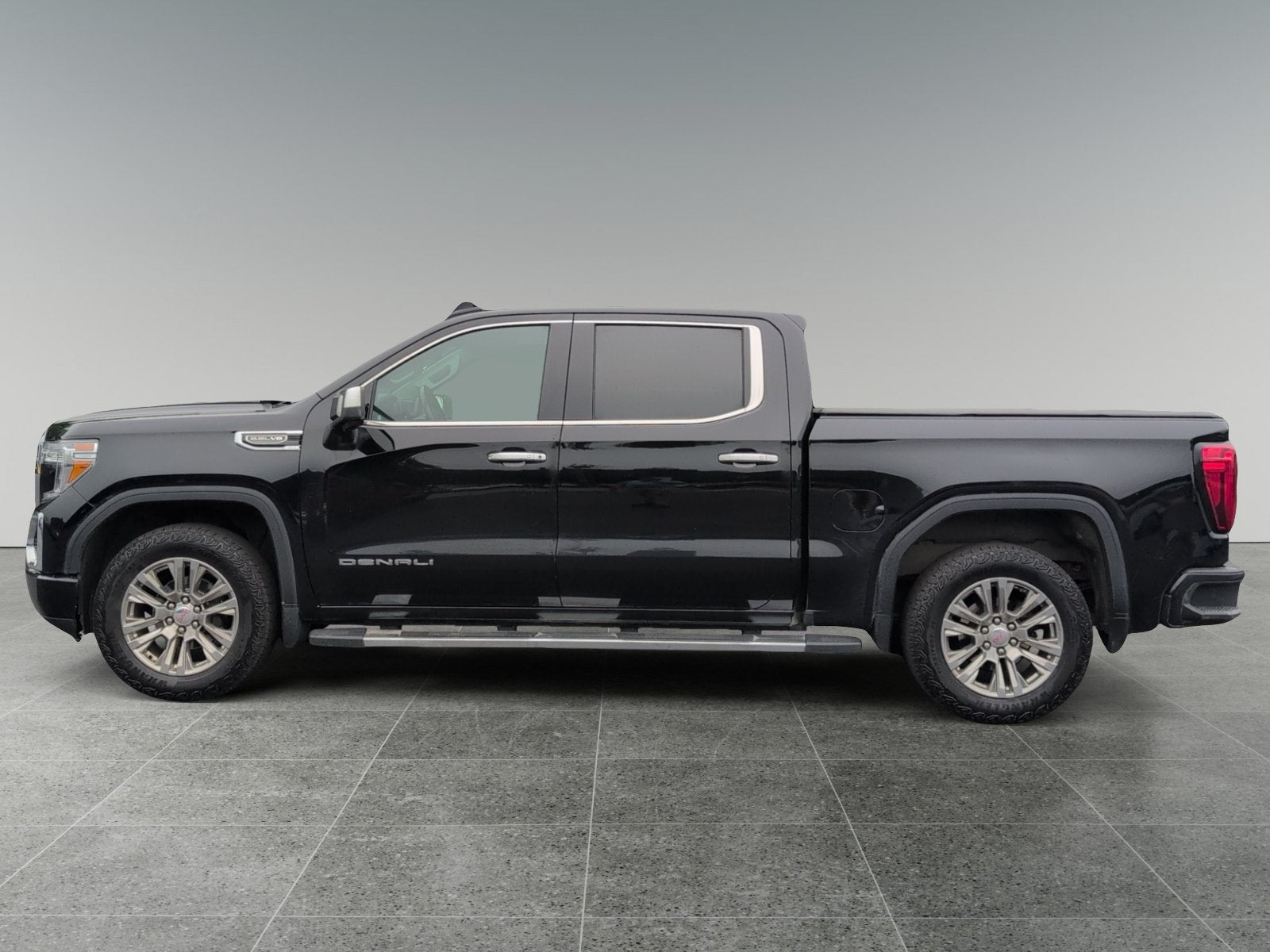 gmc sierra 1500 denali 2020 3GTU9FED5LG302048 image gmc sierra 1500 denali 2020 3GTU9FED5LG302048 image